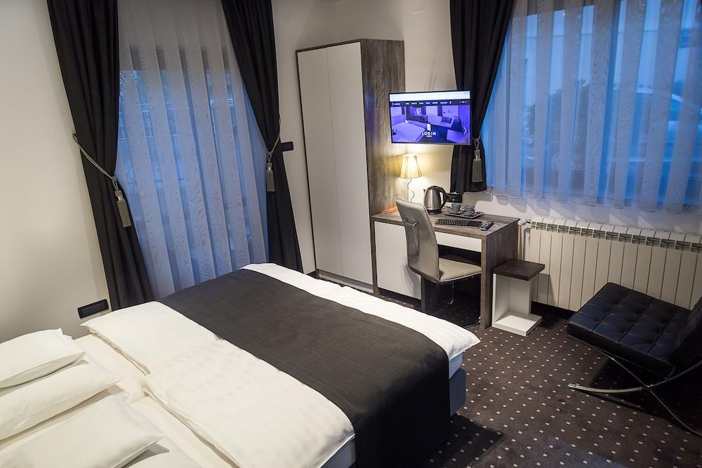 Log In Rooms Zagreb Exterior photo