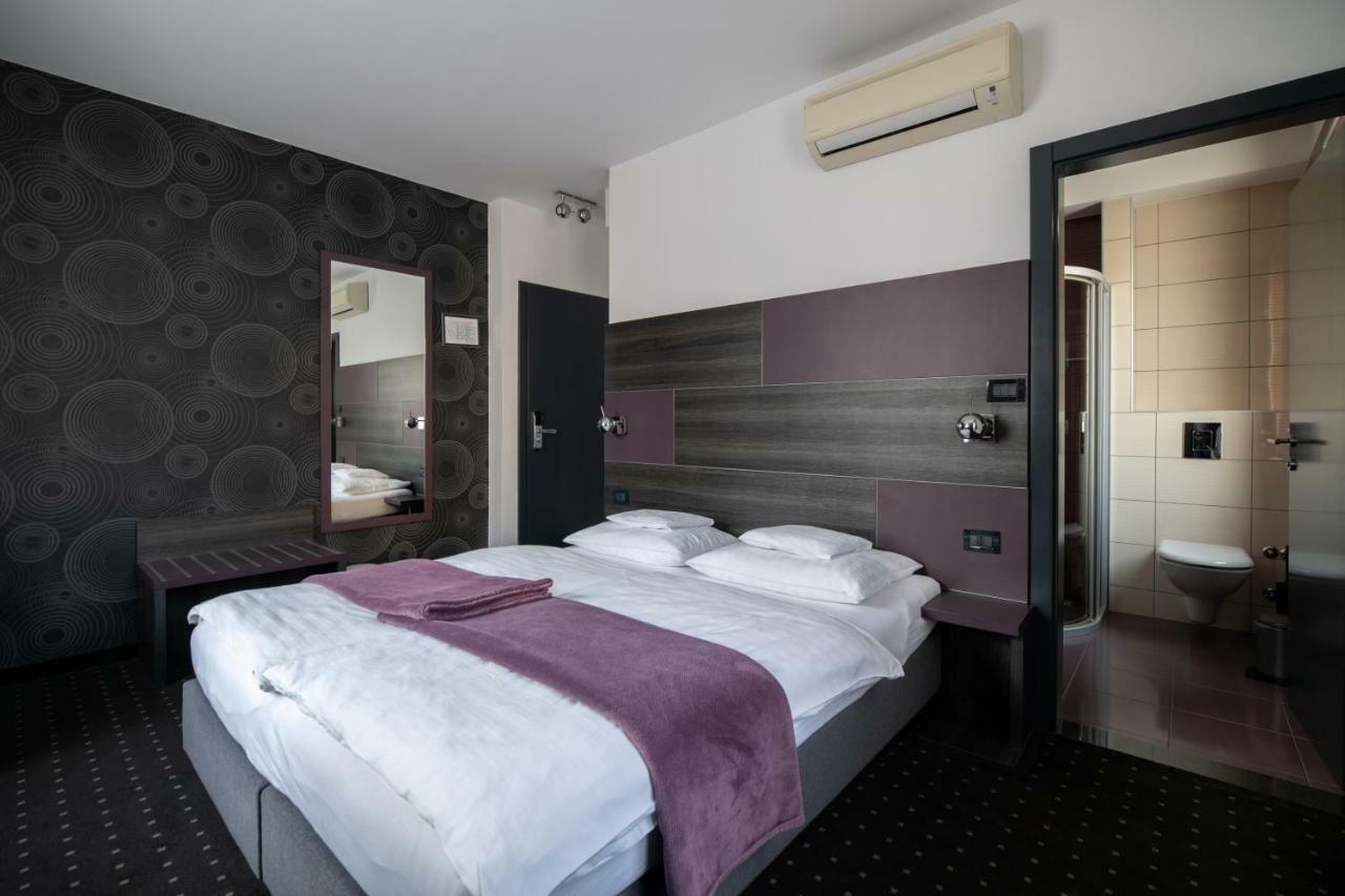 Log In Rooms Zagreb Exterior photo