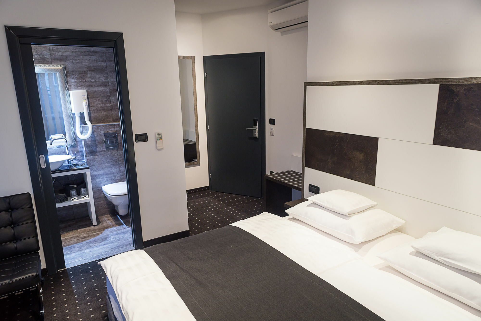 Log In Rooms Zagreb Exterior photo